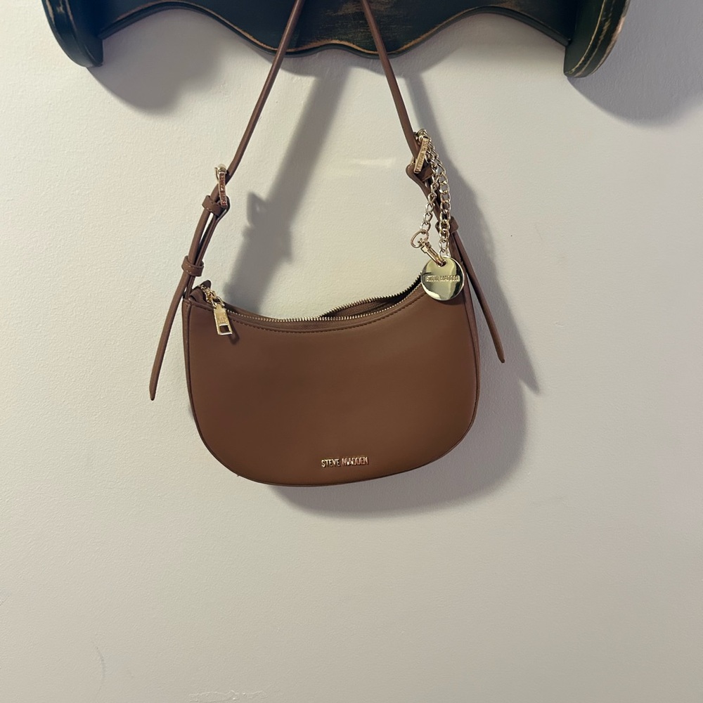 Steve Madden Tan Shoulder Bag with Gold Accents